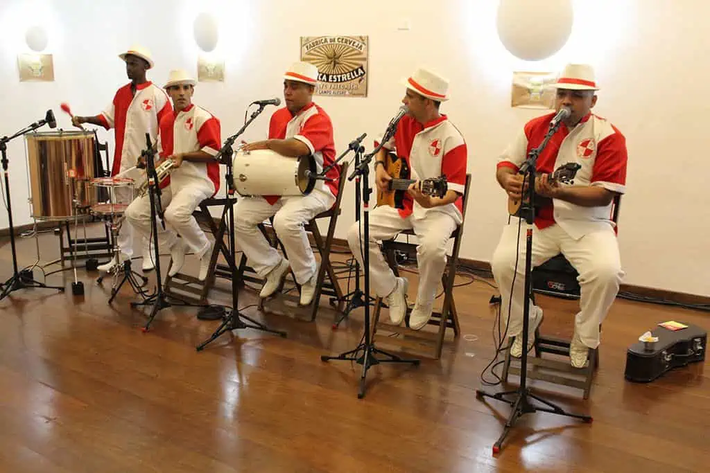 Samba, Chorinho E Pagode, Qual é A Diferença? - Apito De Mestre