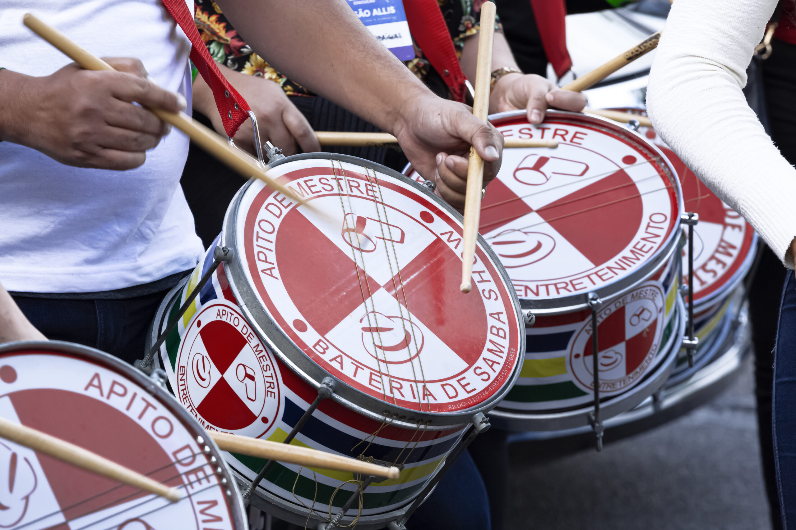 Samba e escuta ativa: o que a música ensina sobre comunicação entre times